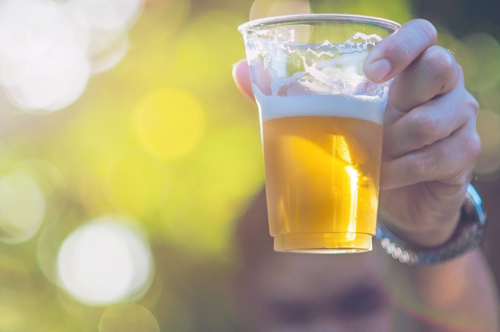 Sabor de Primavera: Estilos de chopp refrescantes para curtir os dias ensolarados na Região Metropolitana